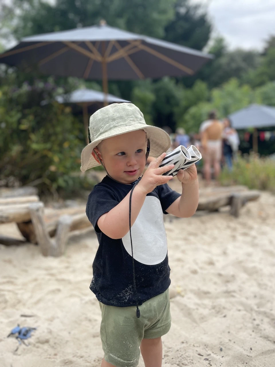 Child with binoculars